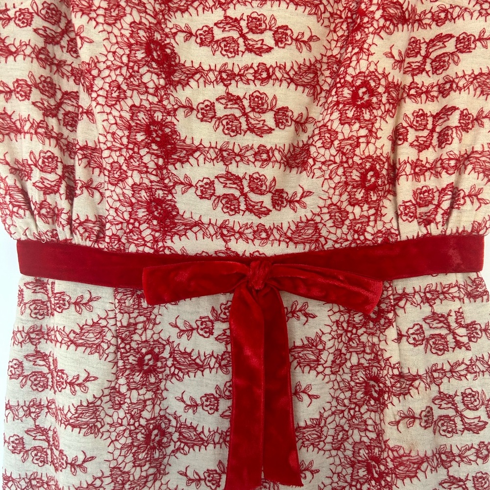 ❣️ *True Vintage* Pretty Red and Cream Embroidered Floral Dress - Picture 2 of 15